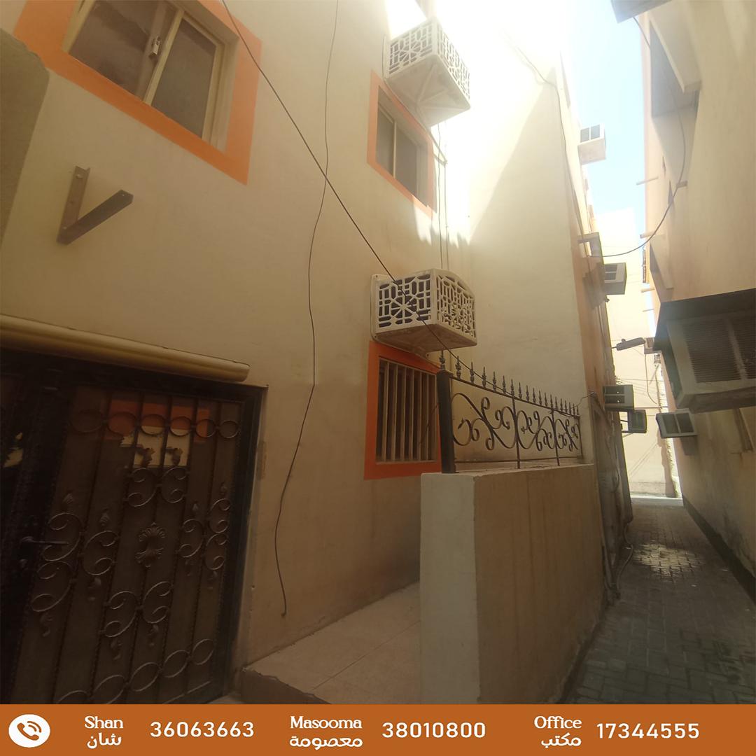 مبنى للبيع في المحرق | المرجع: G062