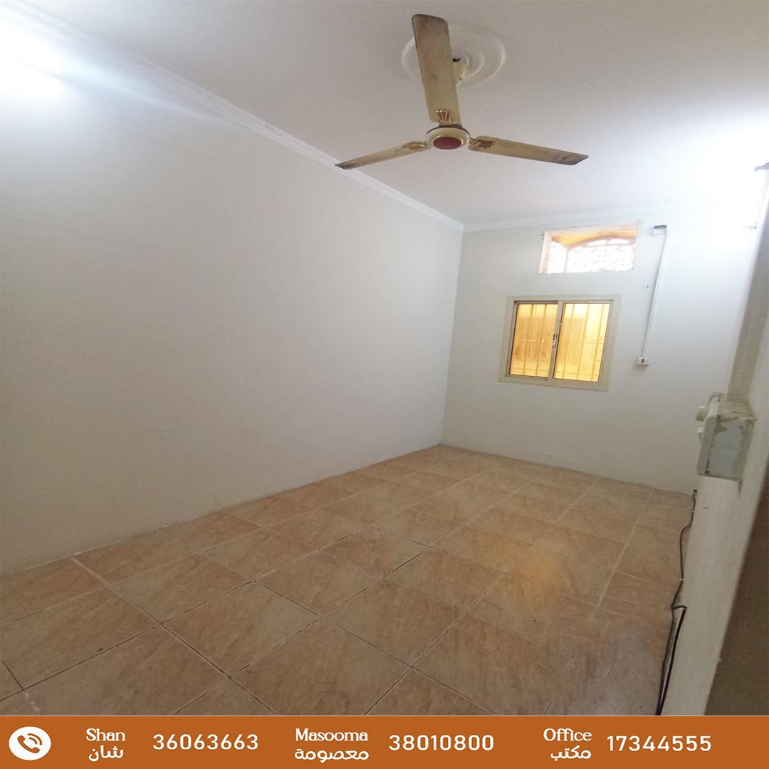 مبنى للبيع في المحرق | المرجع: G062