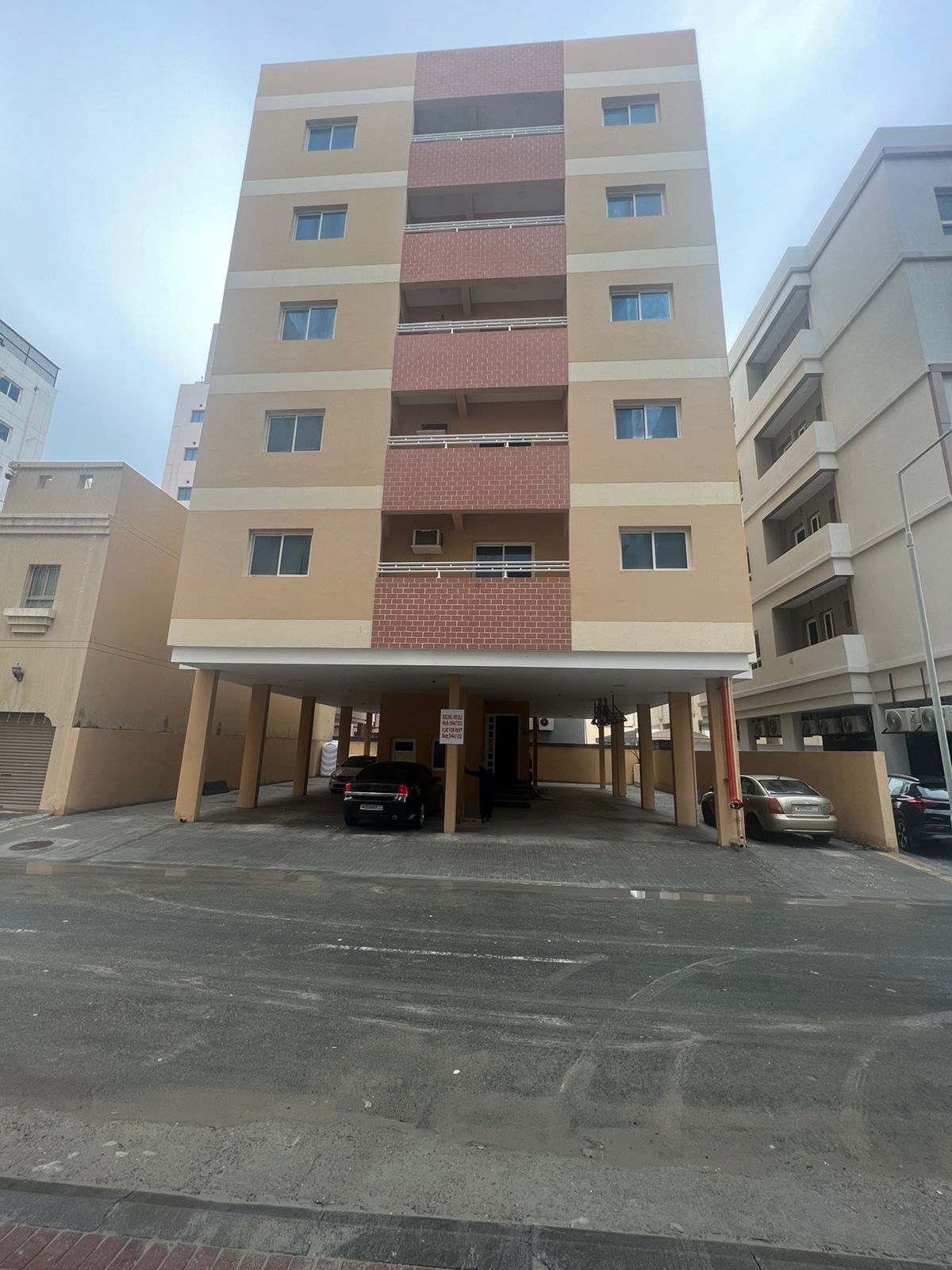 Elegant Building For Sale In Hidd