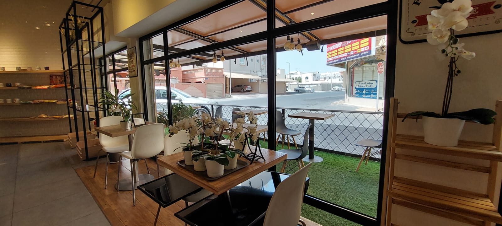 Very Spacious Coffee Shop For Rent In Arad