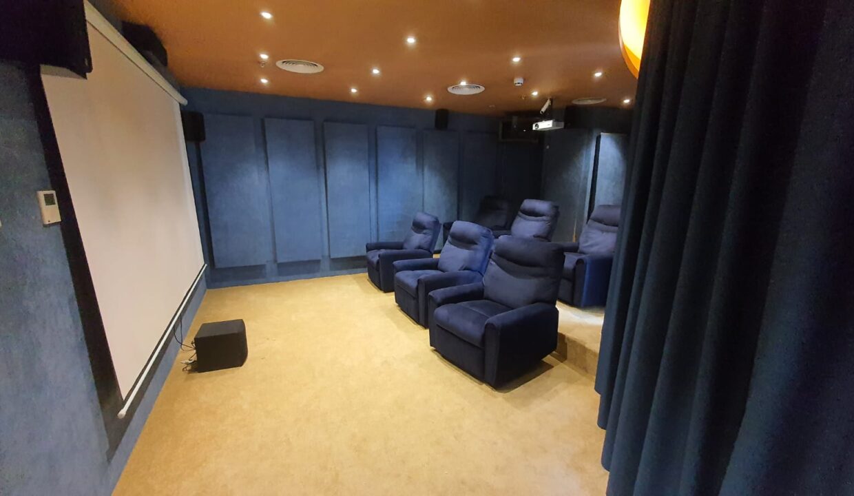 WhatsApp Image 2022-12-12 at 2.47.38 PM