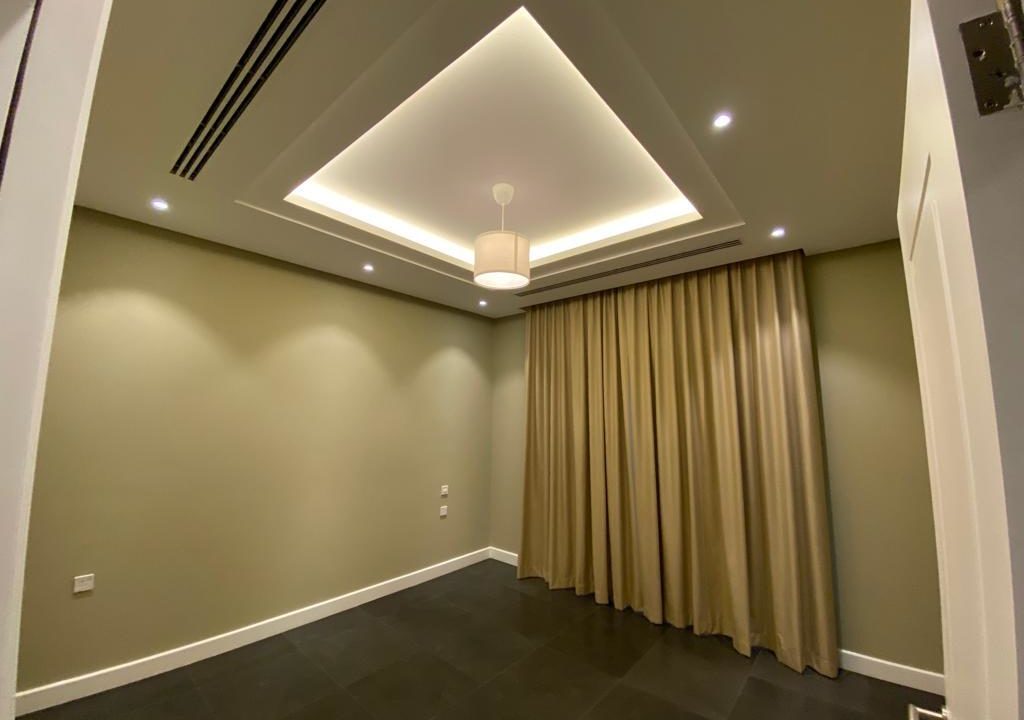 WhatsApp Image 2023-05-03 at 1.15.01 PM (4)