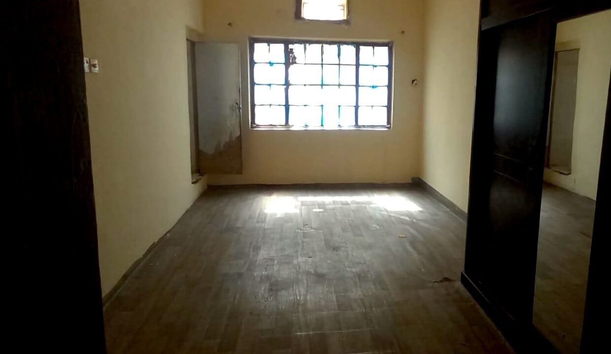 WhatsApp Image 2025-04-22 at 9.21.42 AM